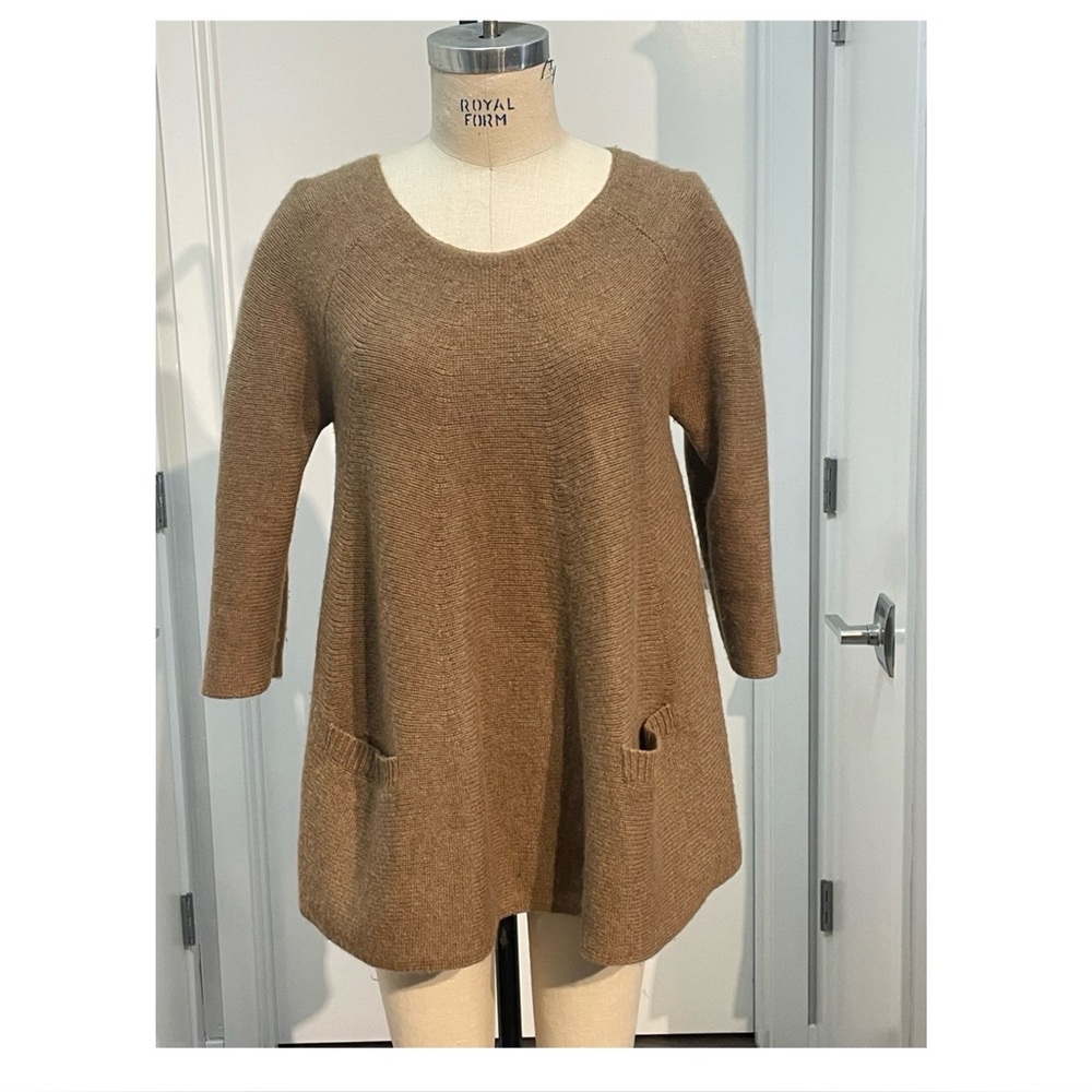Moth/Anthropologie Cashmere Sweater.Functional CB Placket, perfect for layering.